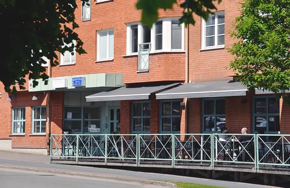 Entrén till Restaurang Akropolis på Rådhusgatan 8 i Nässjö